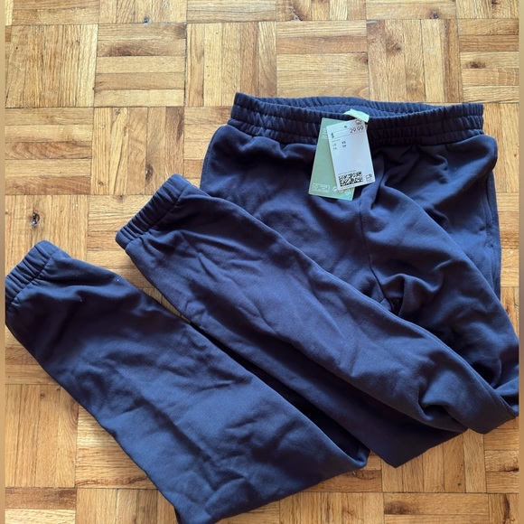 h&m women’s joggers - unworn with tags​ - Picture 1 of 2